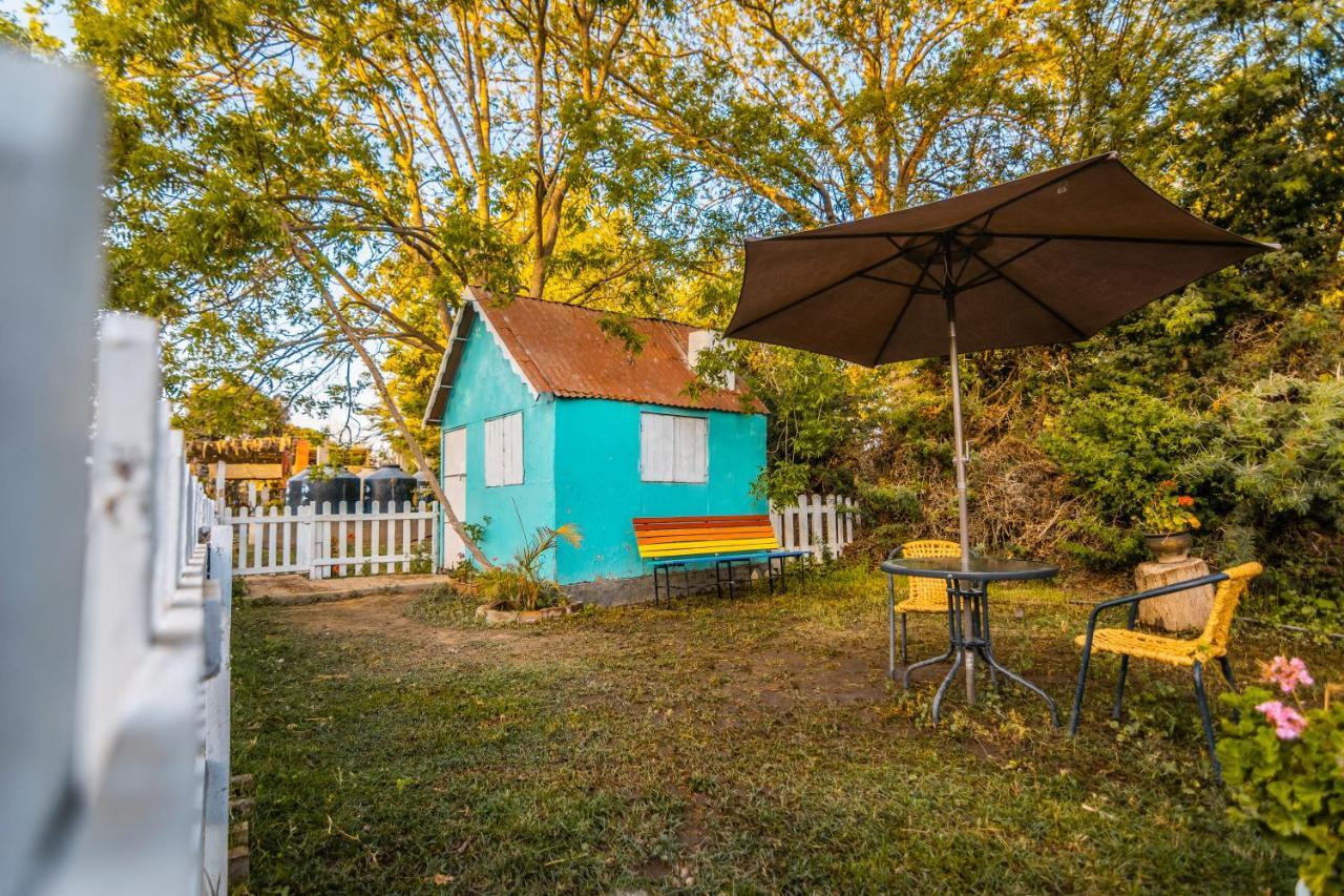 Хостел Luchy'S Country House Ика Экстерьер фото