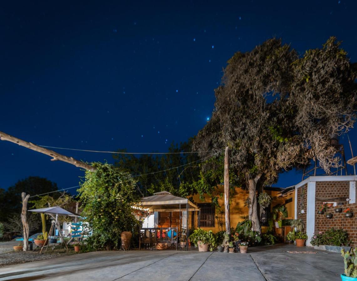 Хостел Luchy'S Country House Ика Экстерьер фото