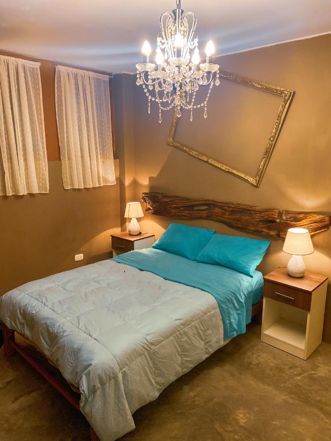 Хостел Luchy'S Country House Ика Экстерьер фото